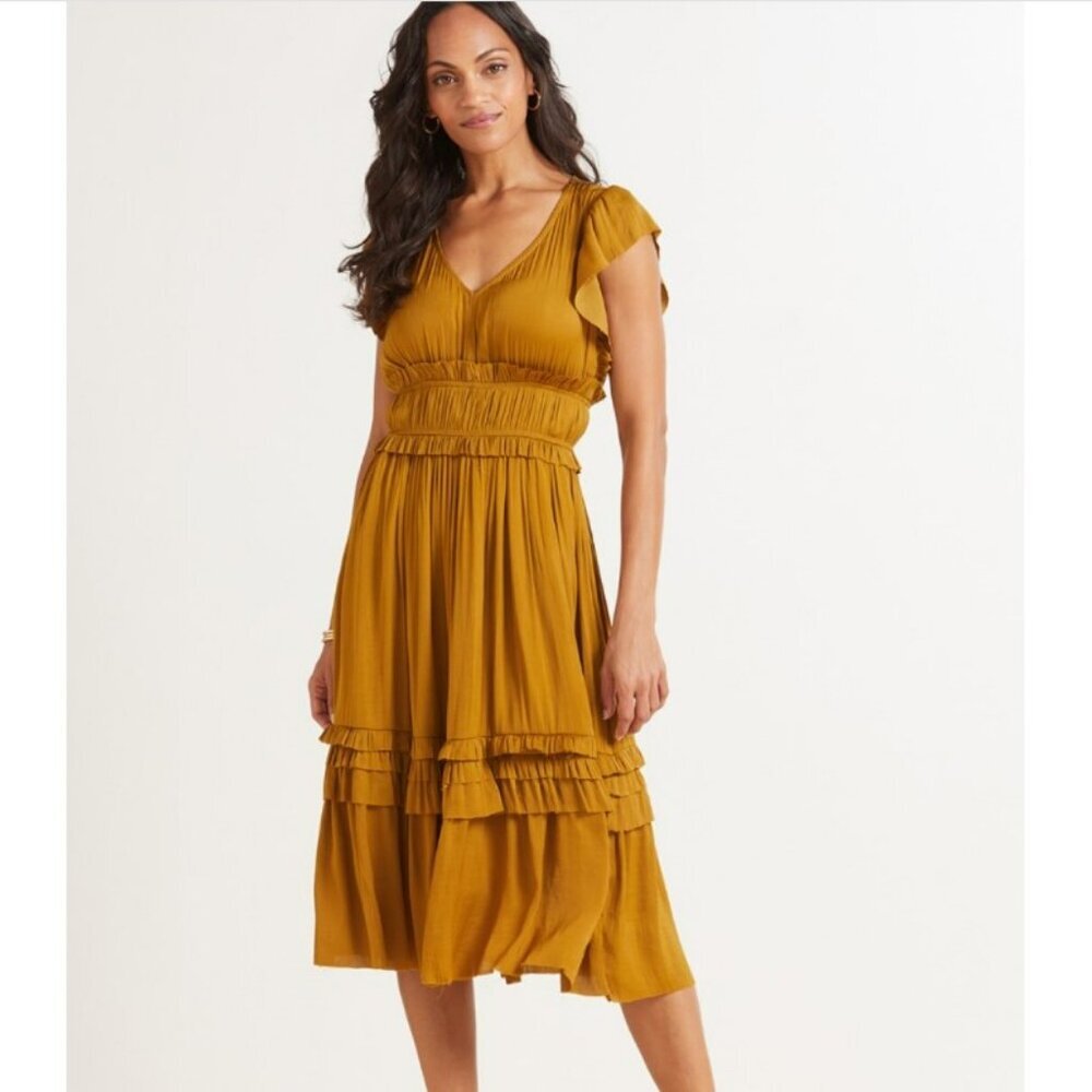 Evereve Mustard Yellow Midi Dress
